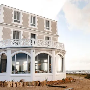 De La Mer, The Originals Relais Brignogan-Plages